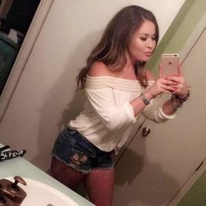 Meet your Posher, Bailey